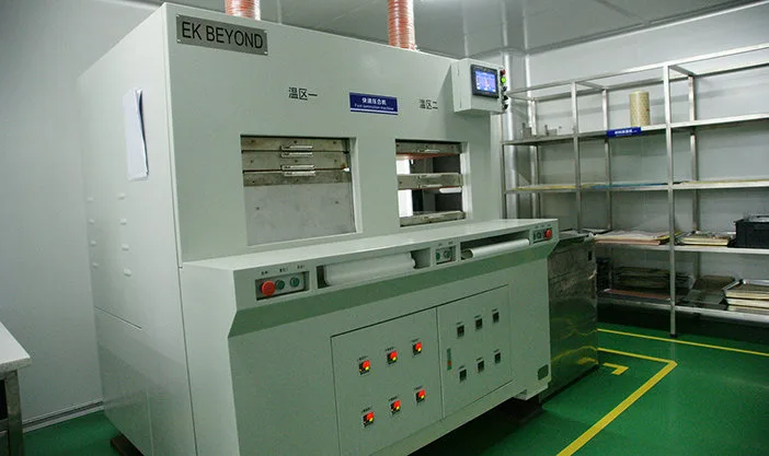 FPC laminator