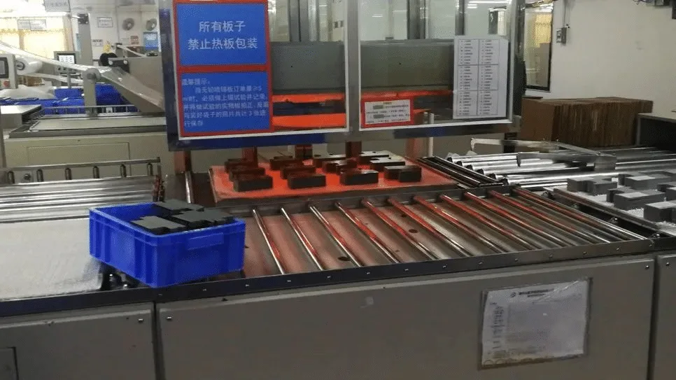 Figure 13-1. Vacuum packaging machine